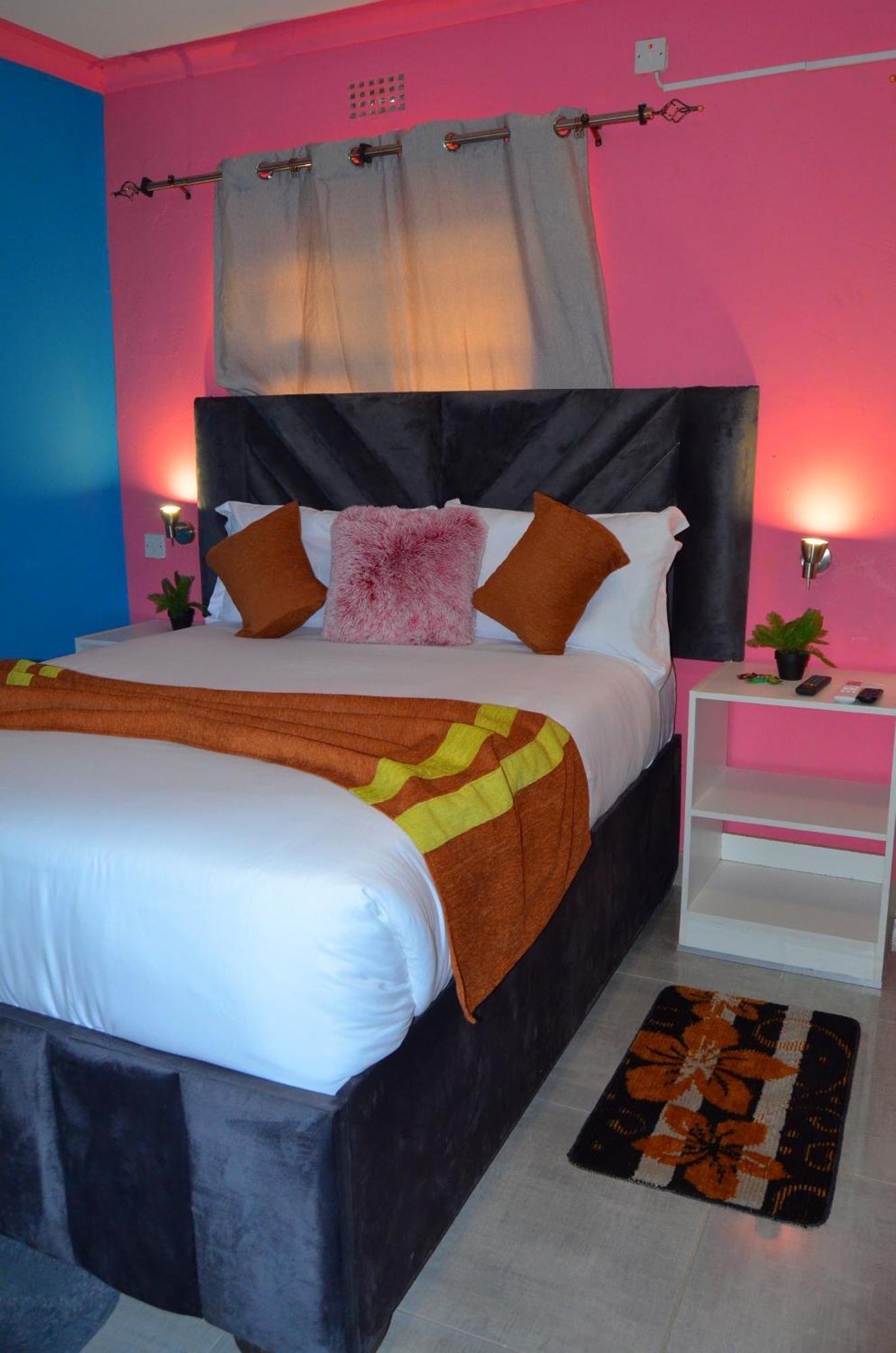 Chobe Kulotu Guest House Kasane Exterior photo